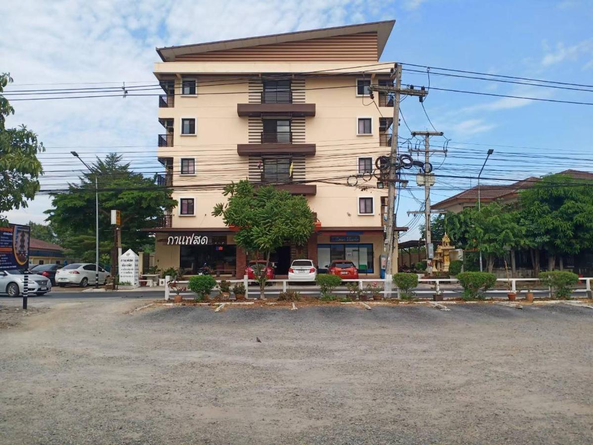 โสดาอพาร์ทเม้นท์​ Ban Lam Phak Kut Exterior foto